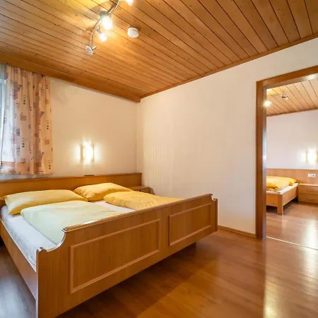 Erhart 1 Appartement *